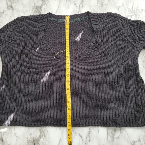 Free People Black Bell Sleeve Cropped Cotton Sweater Size Medium - Picture 6 of 8